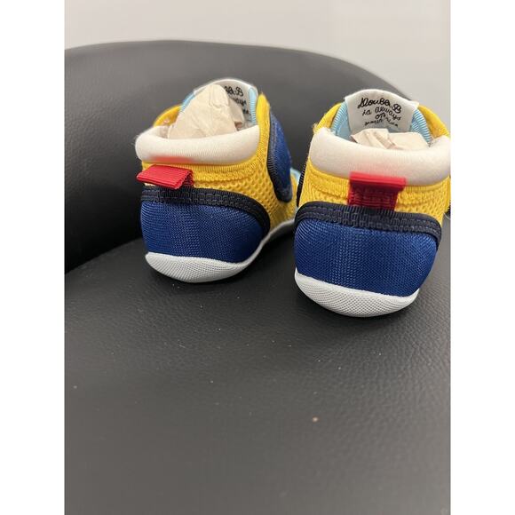 MIKI HOUSE FIRST SHOES for Baby, Supporting &Protecting First Steps. JAPAN - Picture 6 of 16
